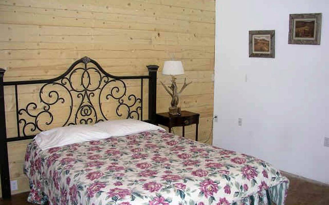 Photo of Bedroom in Lake City