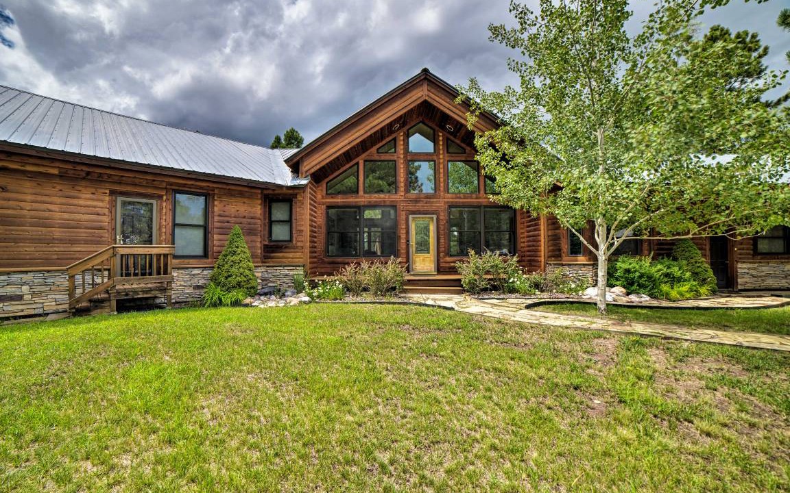 Photo of Buildings in Twin Creek Village