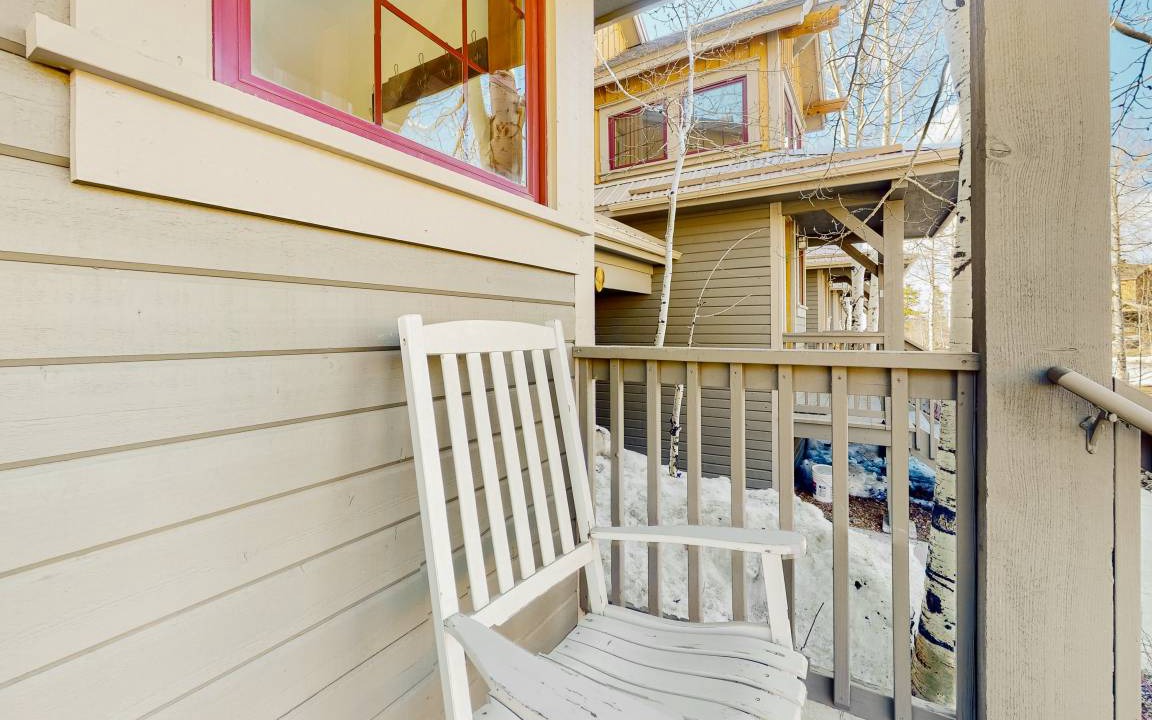 Photo of Patio Balcony in Granby