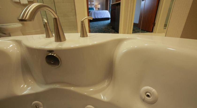Photo of Bathroom in Towaoc