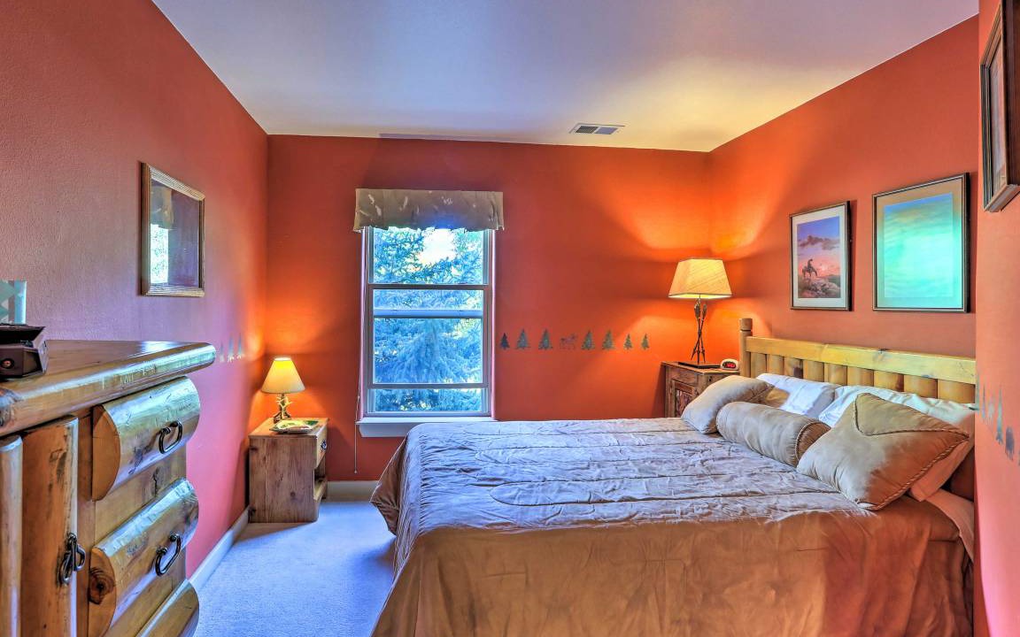 Photo of Bedroom in Edwards