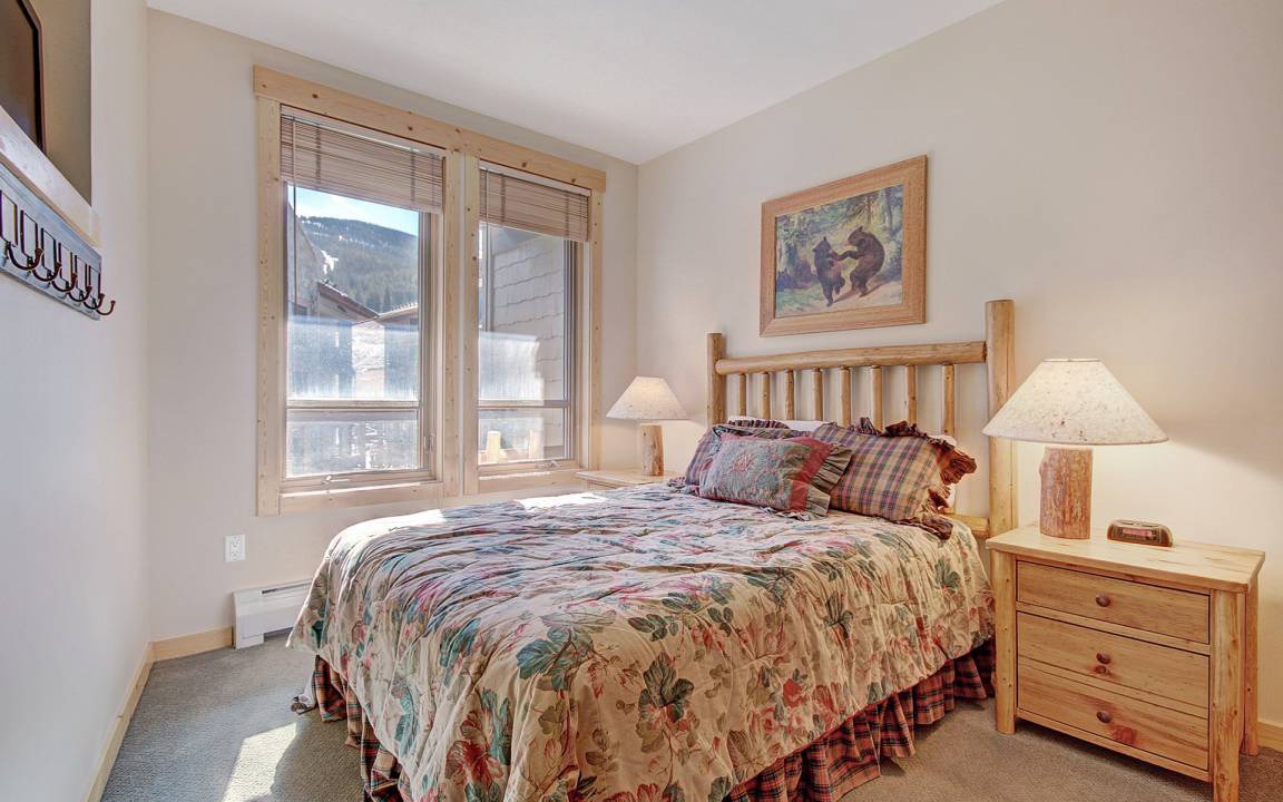 Photo of Bedroom in Copper Mountain Village