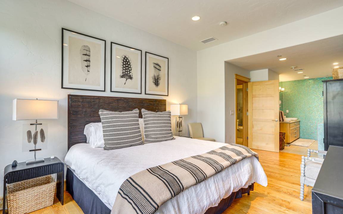 Photo of Bedroom in Eagle