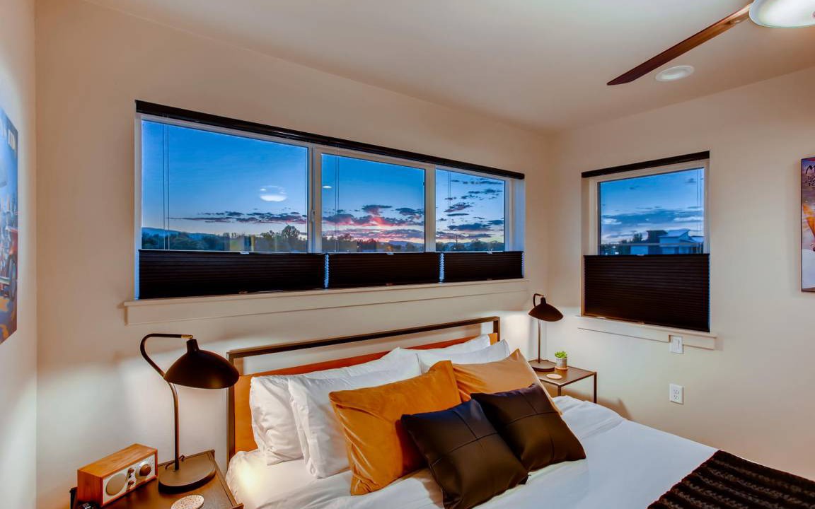 Photo of Bedroom in Old Town North