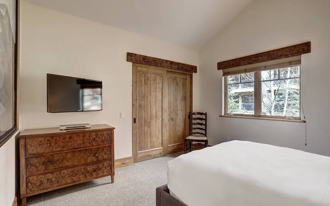 Photo of Bedroom in Gore Creek Place