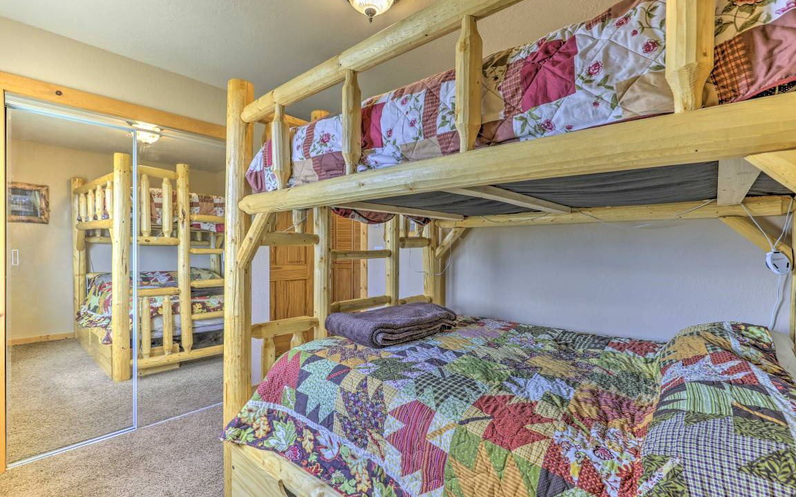 Photo of Bedroom in Warm Springs