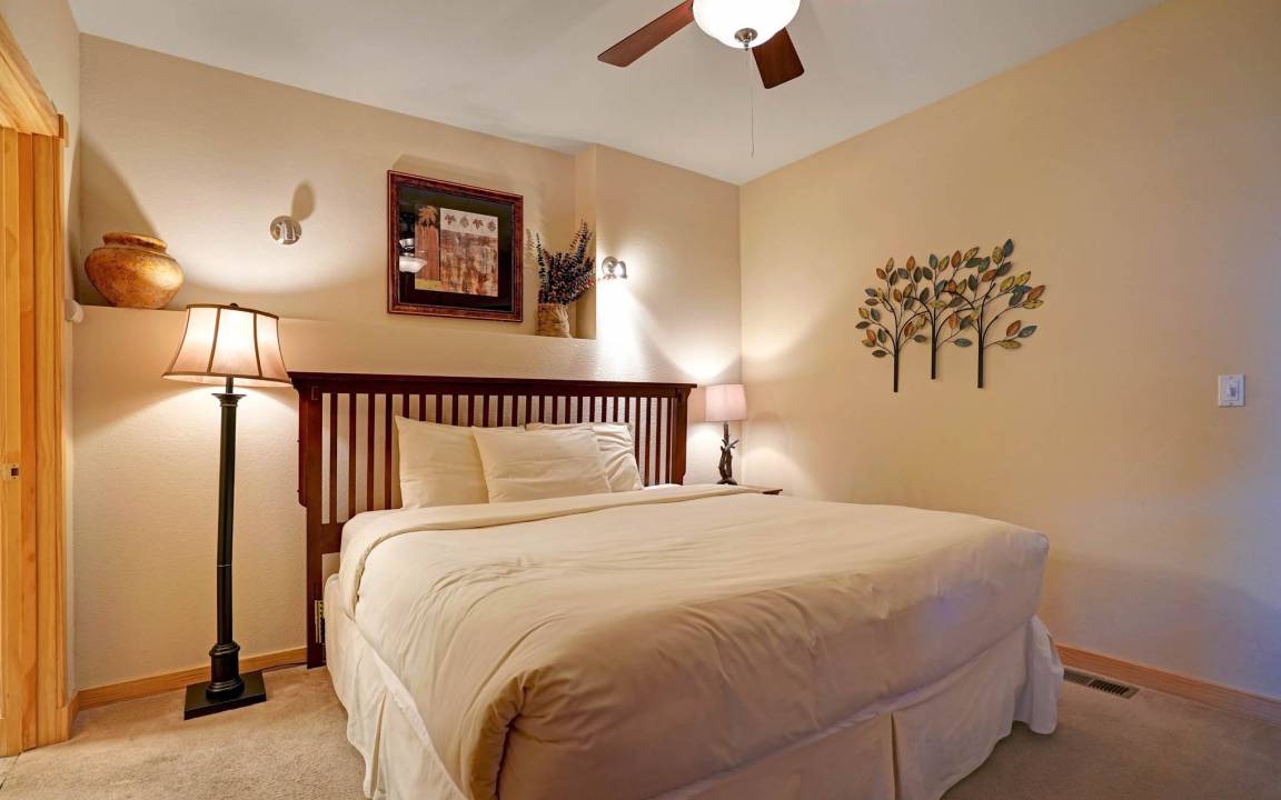 Photo of Bedroom in Estes Park
