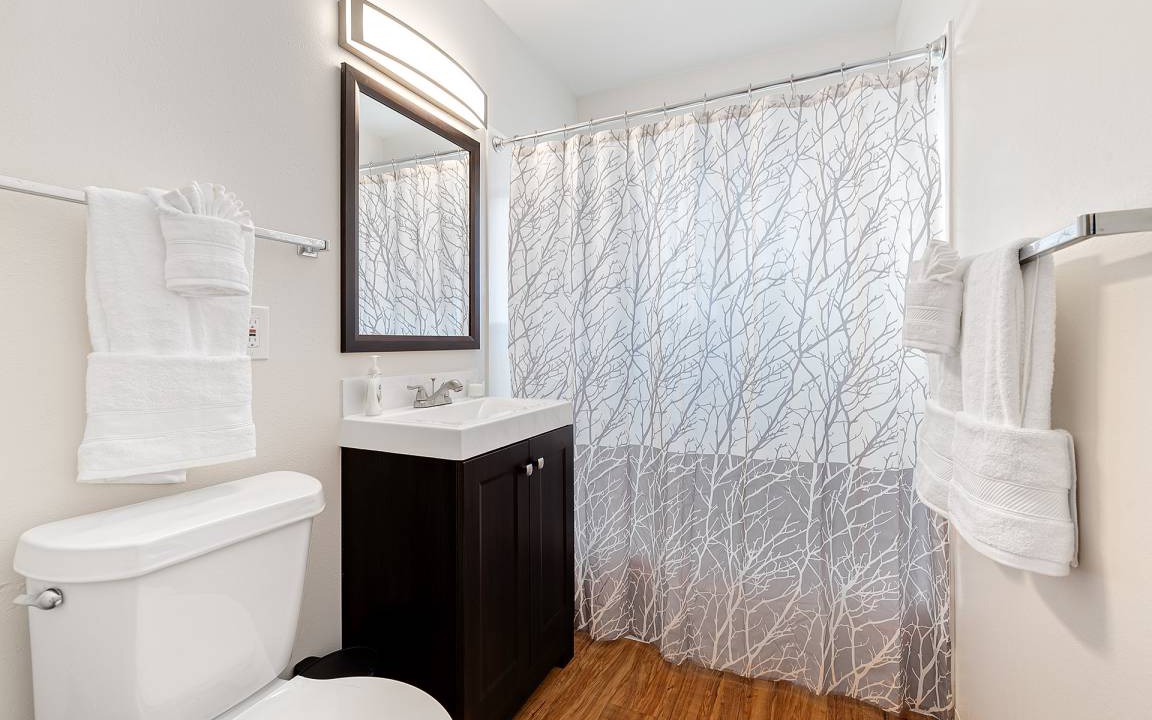 Photo of Bathroom in University Acres