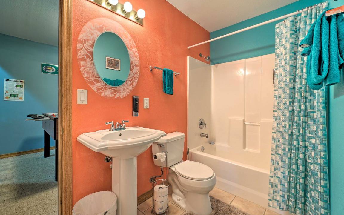 Photo of Bathroom in Forest Lakes