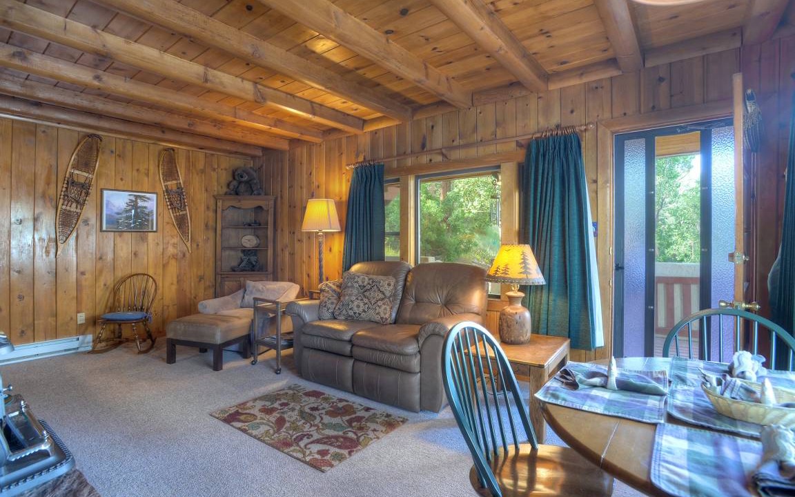 Photo of Livingroom in Bayfield
