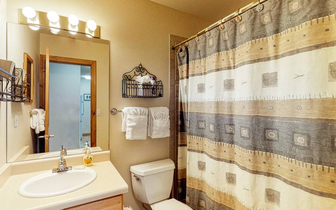 Photo of Bathroom in Dillon