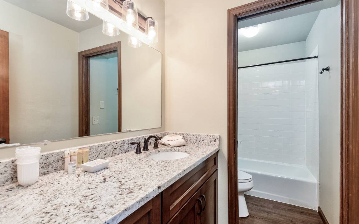 Photo of Bathroom in Windcliff Estates