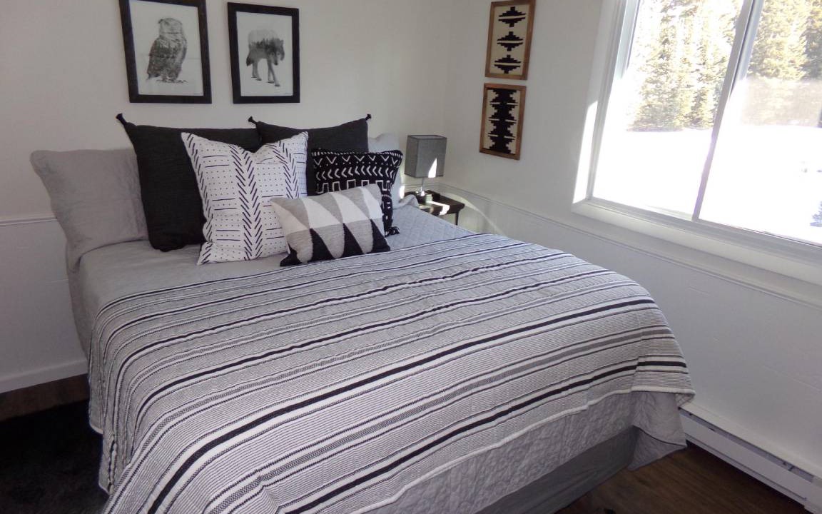 Photo of Bedroom in Blue River