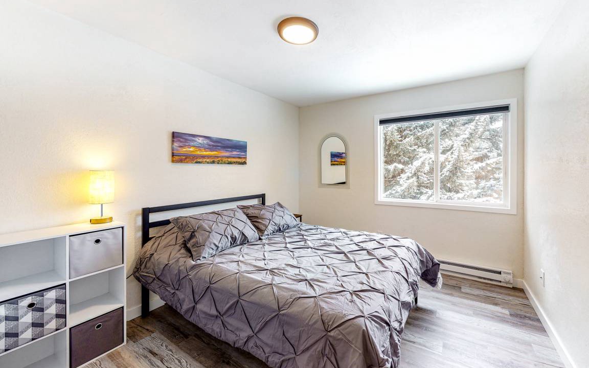 Photo of Bedroom in Avon