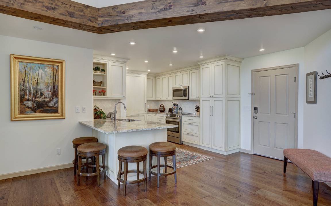Photo of Kitchen in Edwards