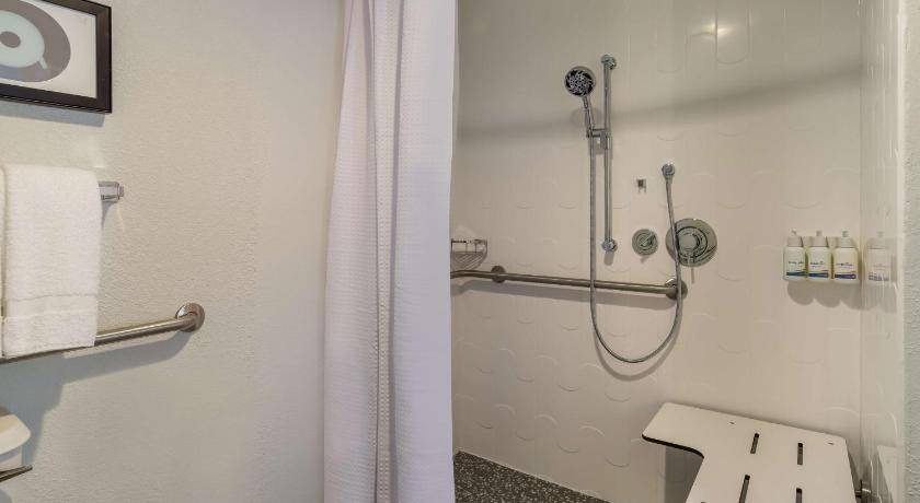Photo of Bathroom in Lone Tree