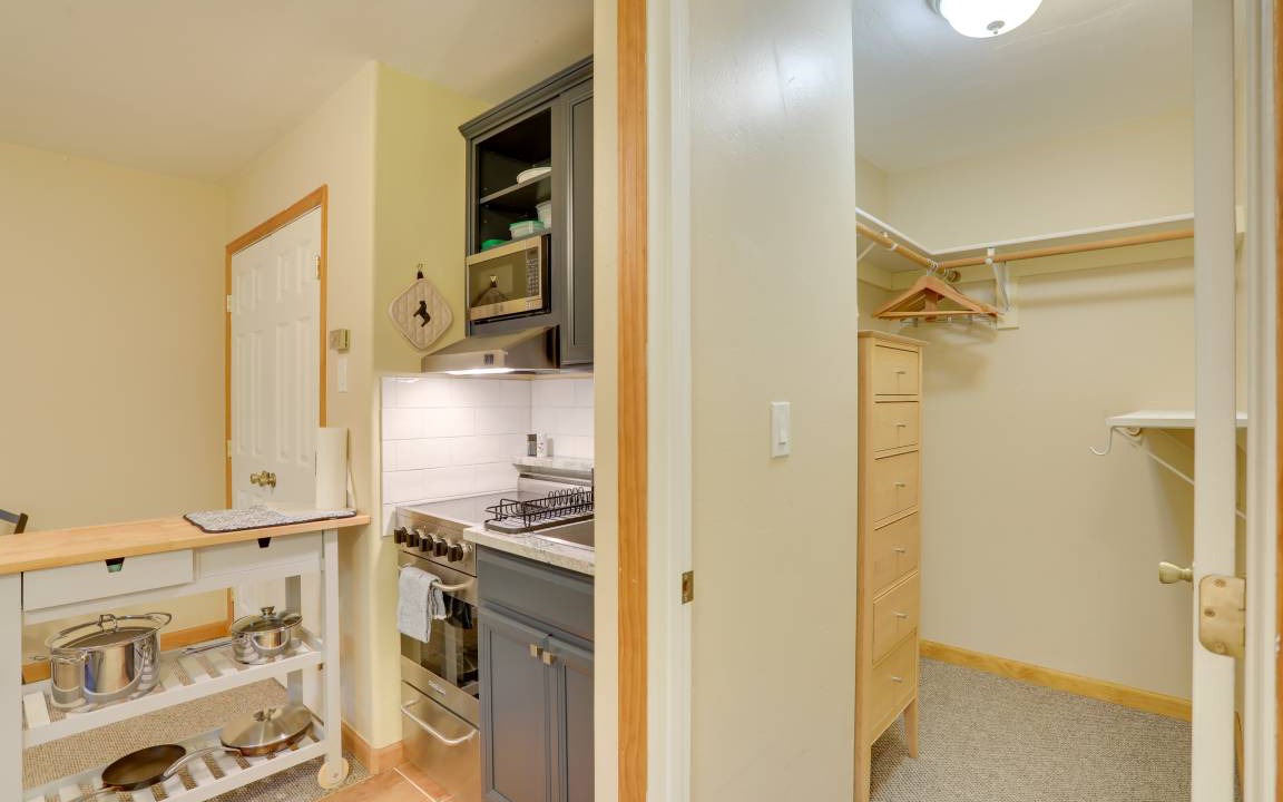 Photo of Kitchen in Edwards