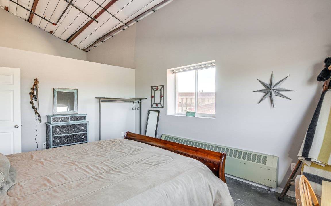 Photo of Bedroom in Del Norte