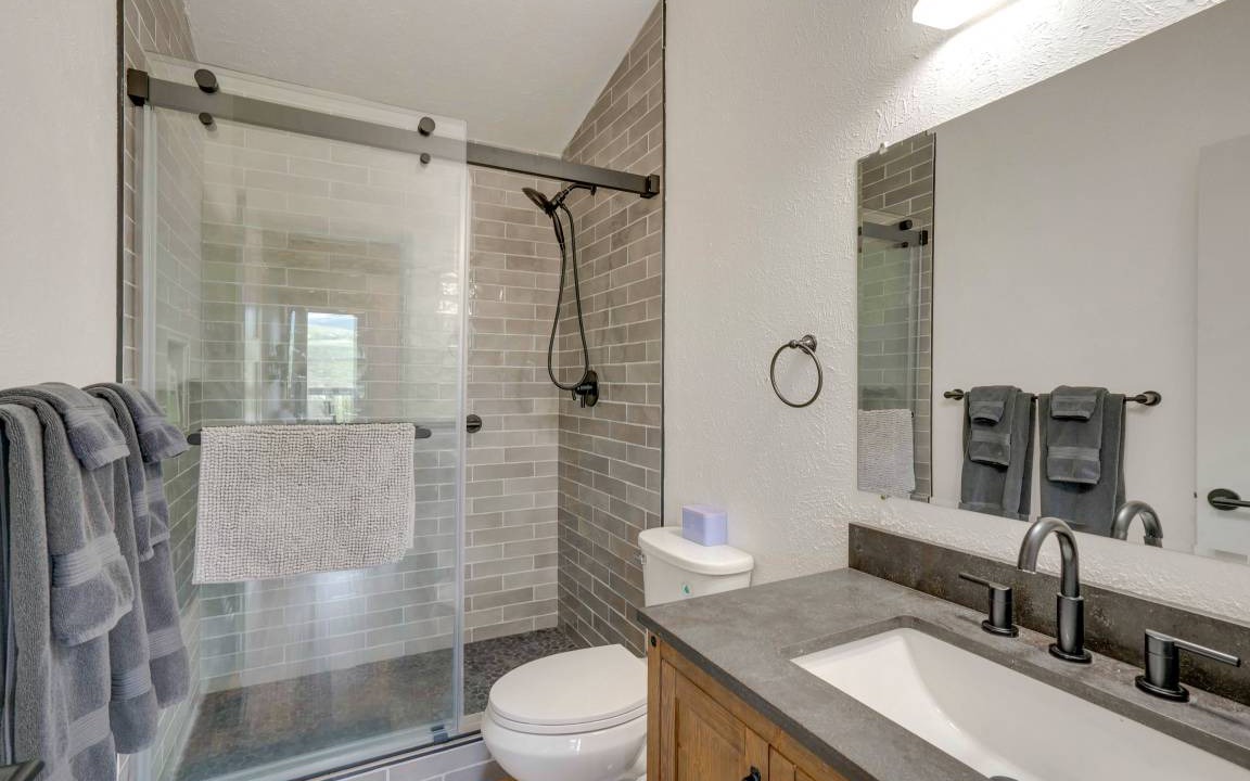 Photo of Bathroom in Warm Springs