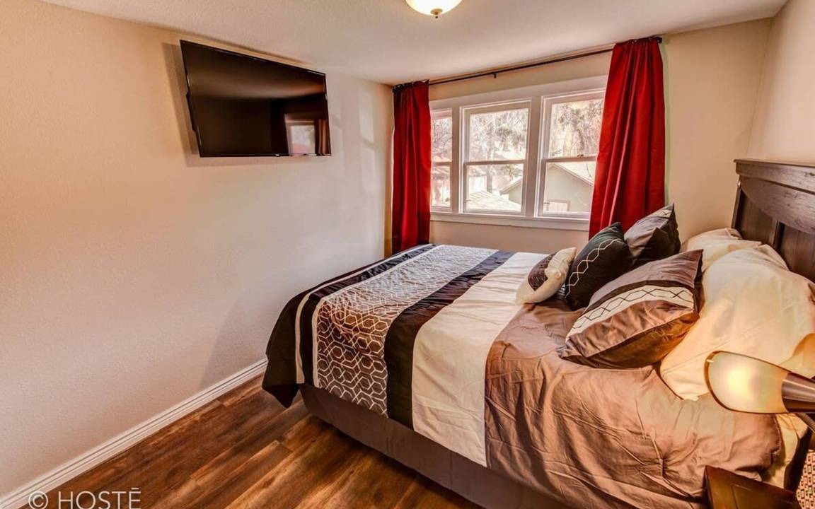 Photo of Bedroom in Manitou Springs