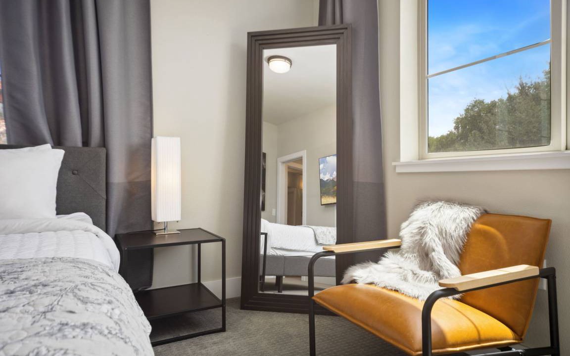 Photo of Bedroom in Old Town North