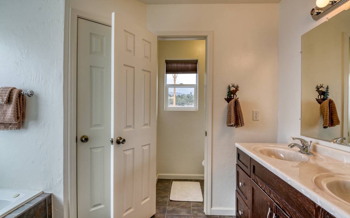Photo of Bathroom in Alpine Village