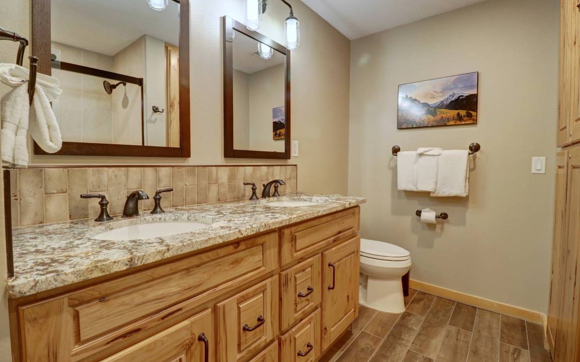 Photo of Bathroom in Copper Mountain Village