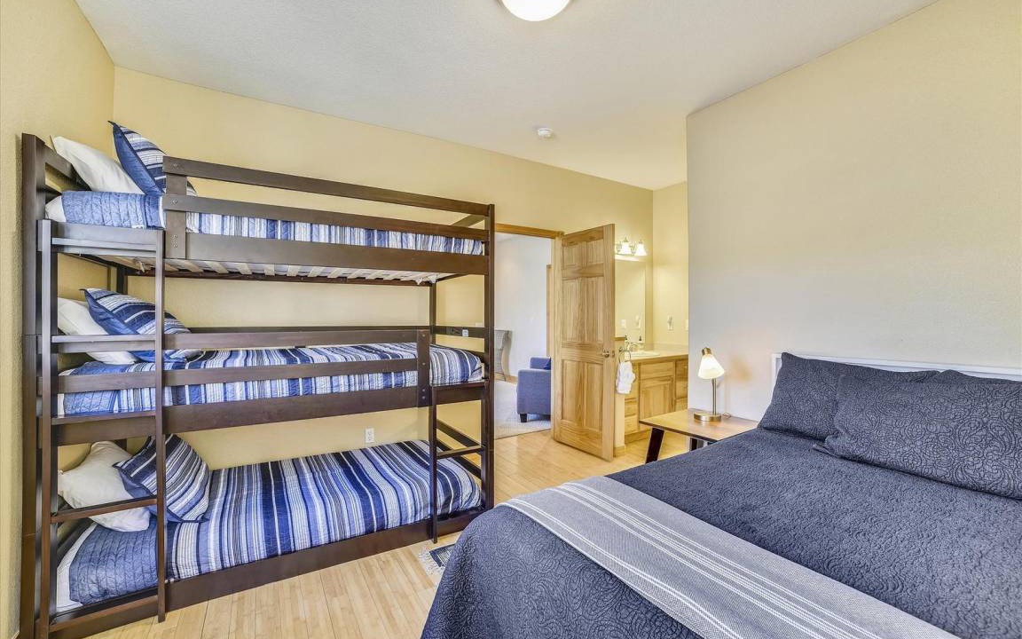 Photo of Bedroom in The Reserve
