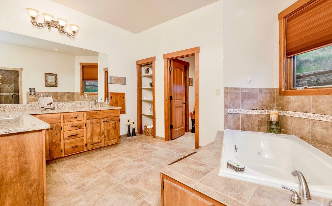 Photo of Others in Windcliff Estates