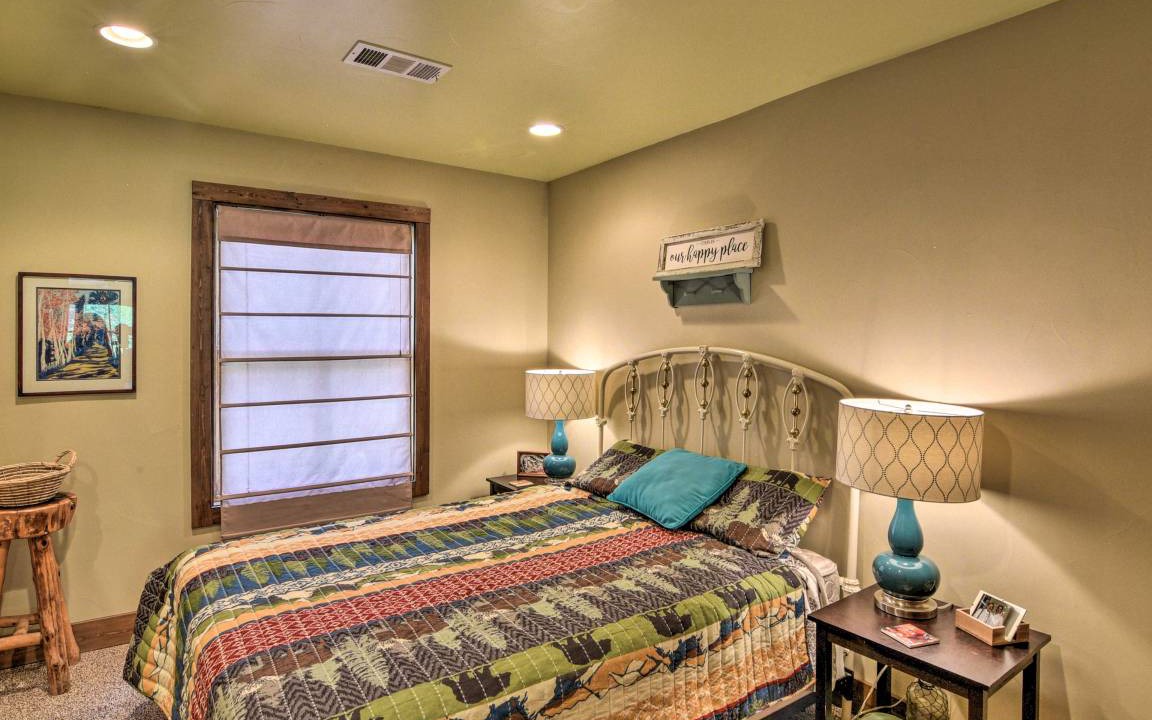 Photo of Bedroom in Lake City