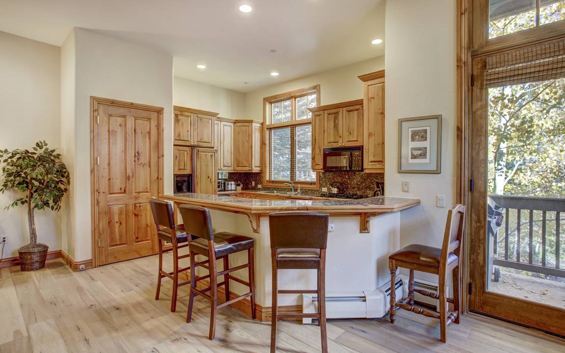 Photo of Kitchen in Edwards