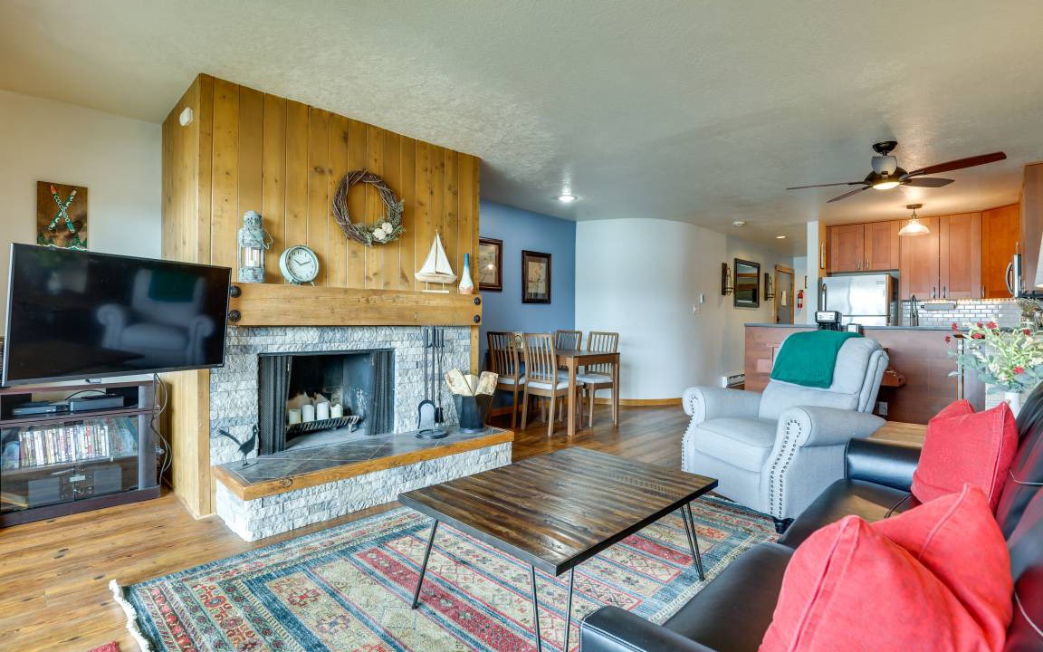 Photo of Livingroom in Dillon