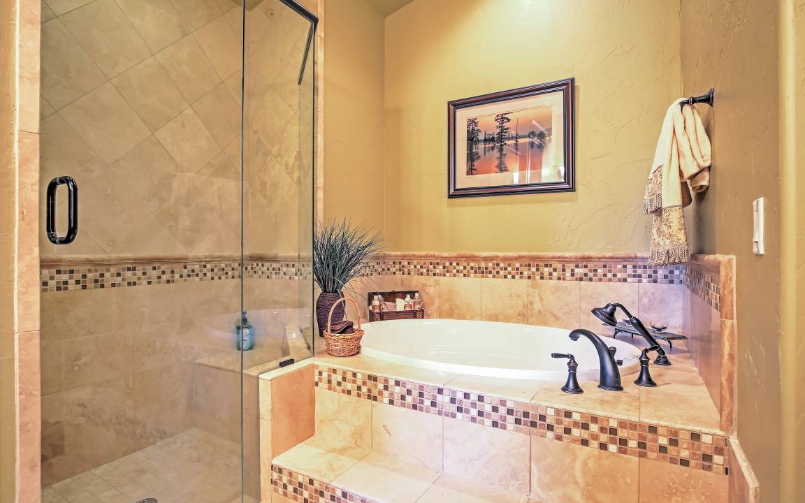 Photo of Bathroom in Fraser