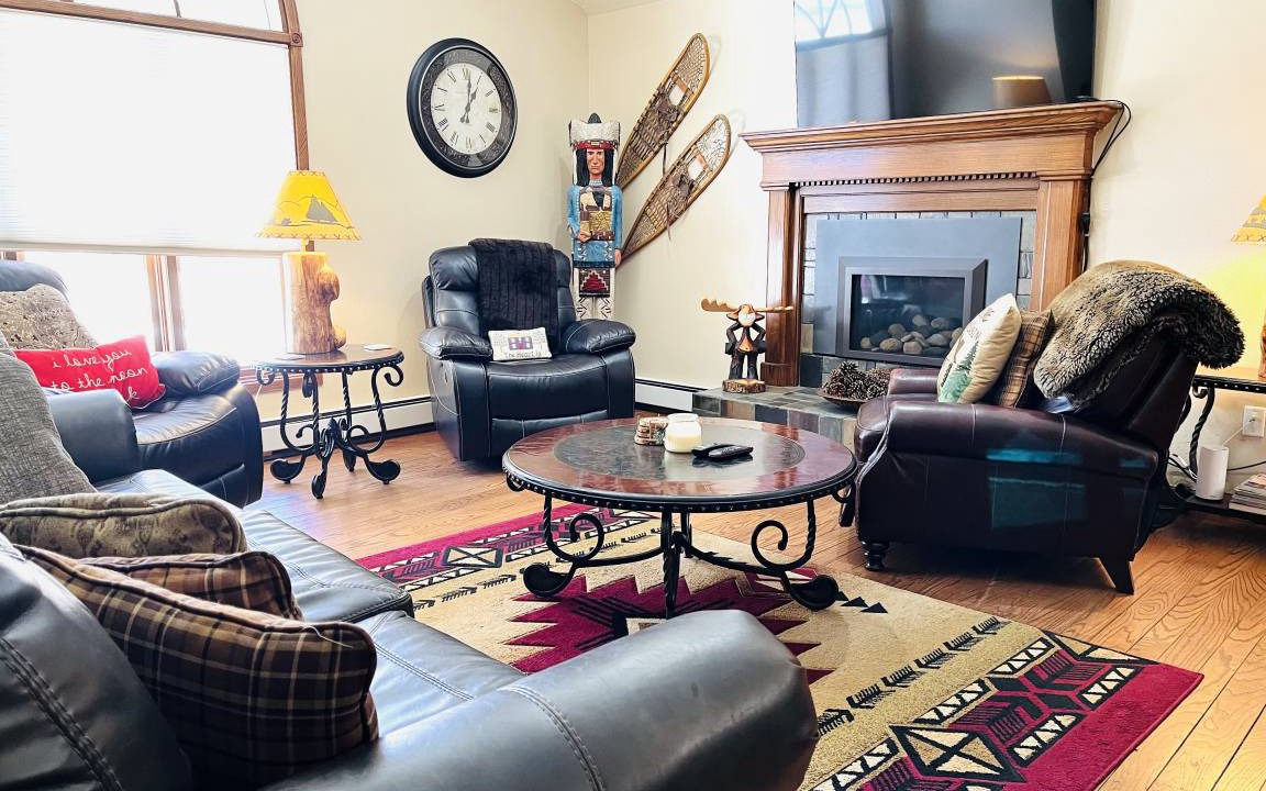 Photo of Livingroom in Carriage Hills