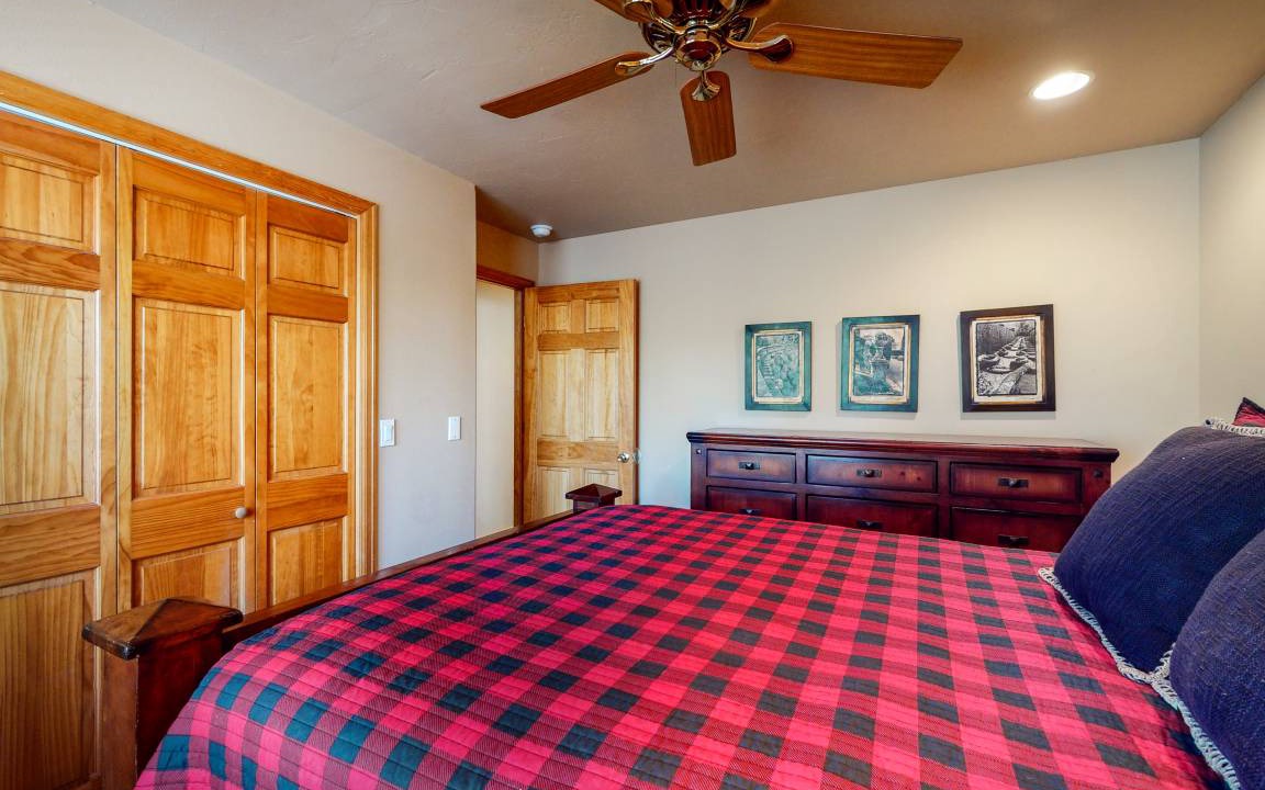 Photo of Bedroom in Twin Creek Village