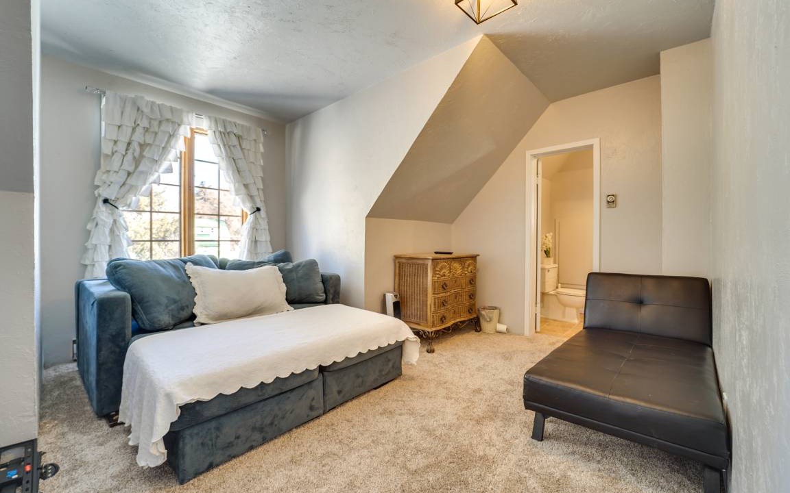 Photo of Bedroom in Lewis