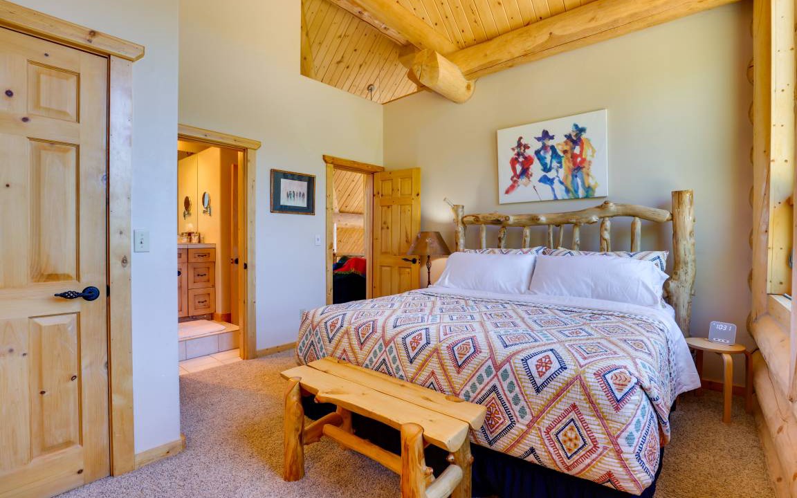 Photo of Bedroom in Granby
