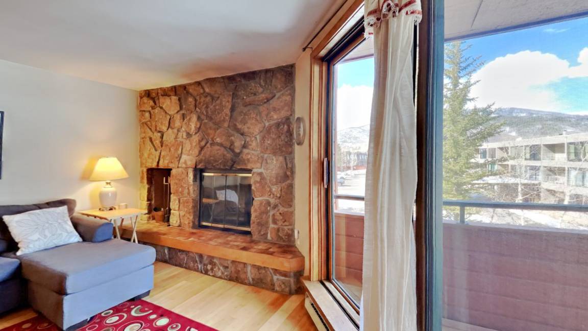 Photo of Livingroom in Dillon