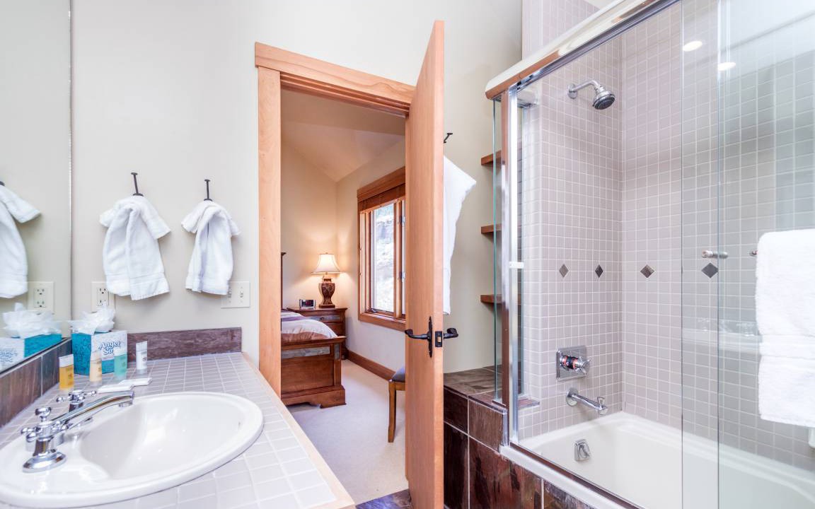 Photo of Bathroom in Mountain Village
