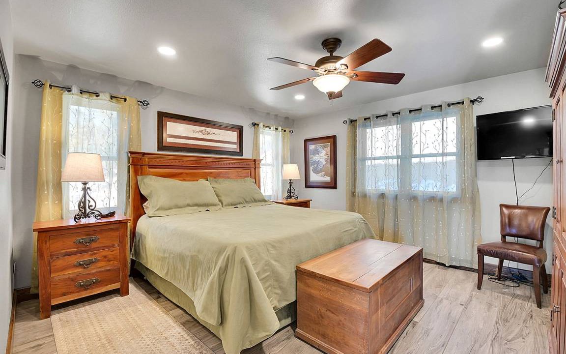 Photo of Bedroom in Evergreen