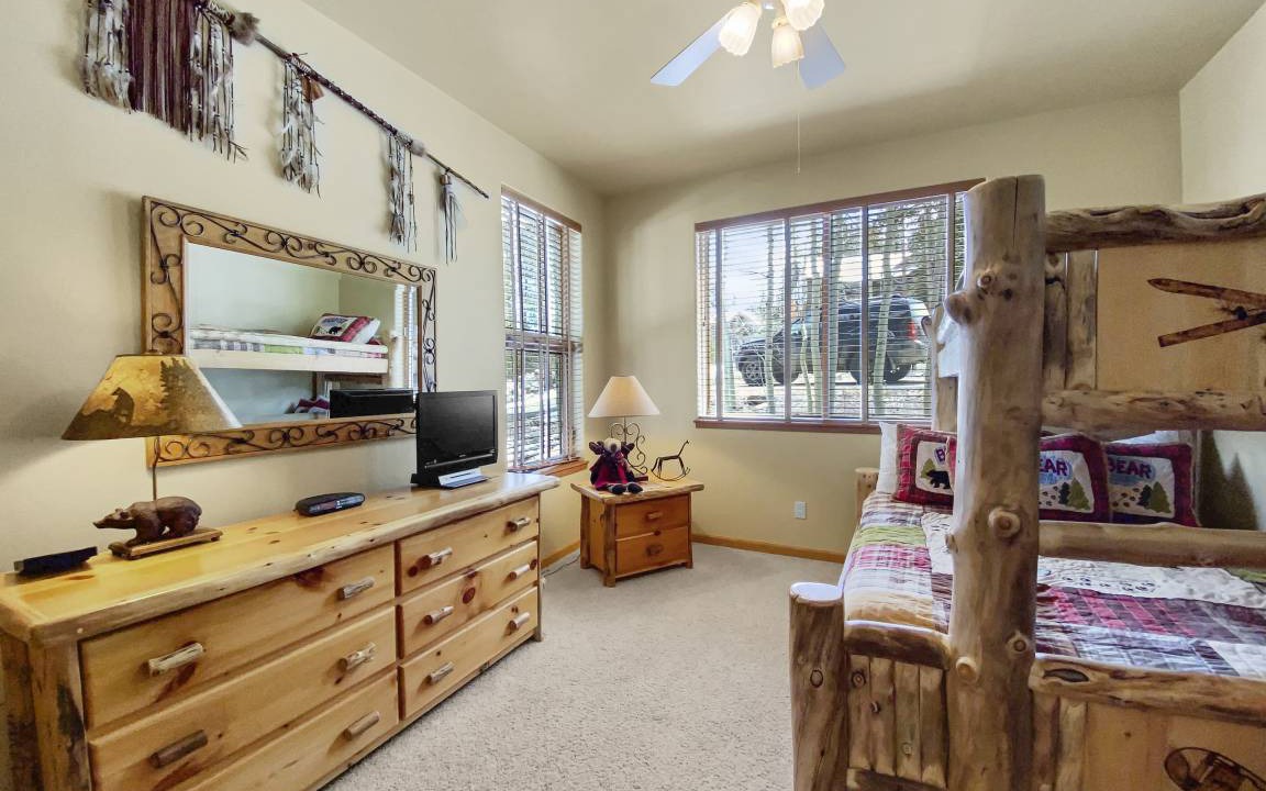 Photo of Bedroom in Warrior's Mark West
