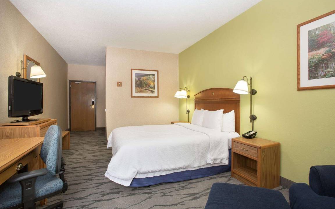 Photo of Bedroom in Dupont
