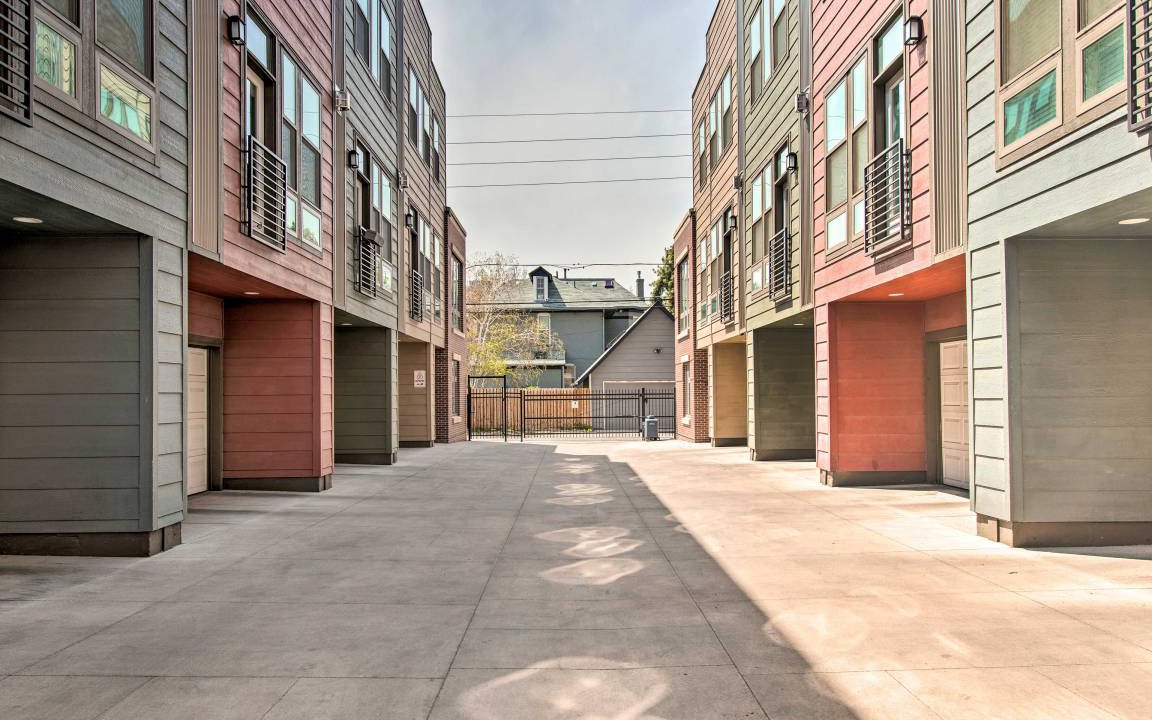 Photo of Others in San Rafael