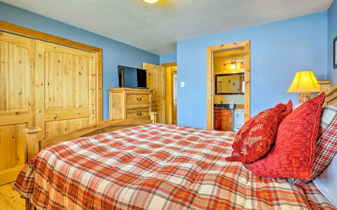 Photo of Bedroom in Willowbrook Meadows
