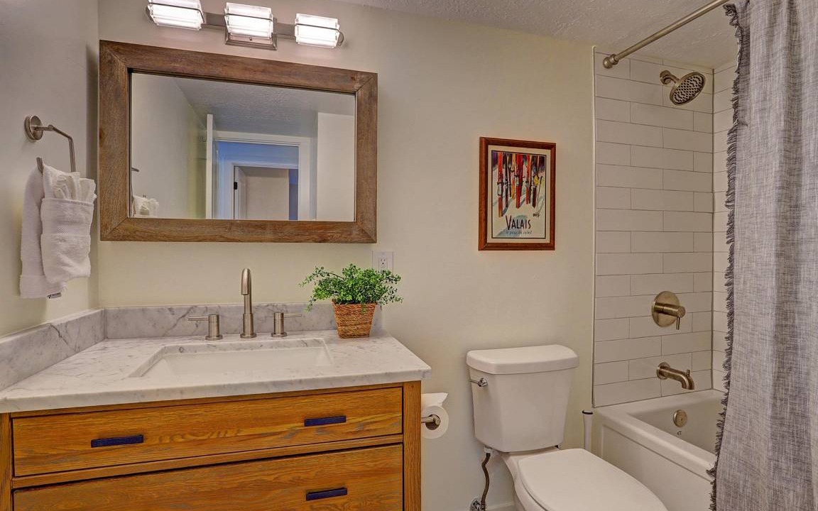 Photo of Bathroom in Warrior's Mark