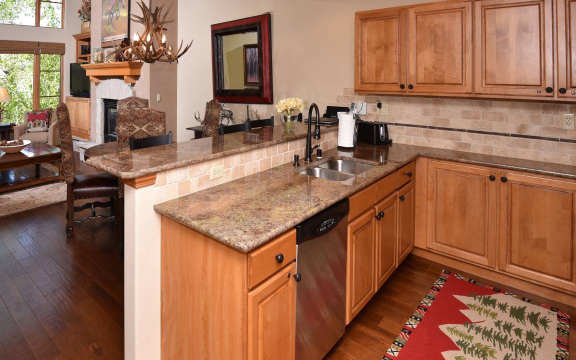Photo of Kitchen in Edwards