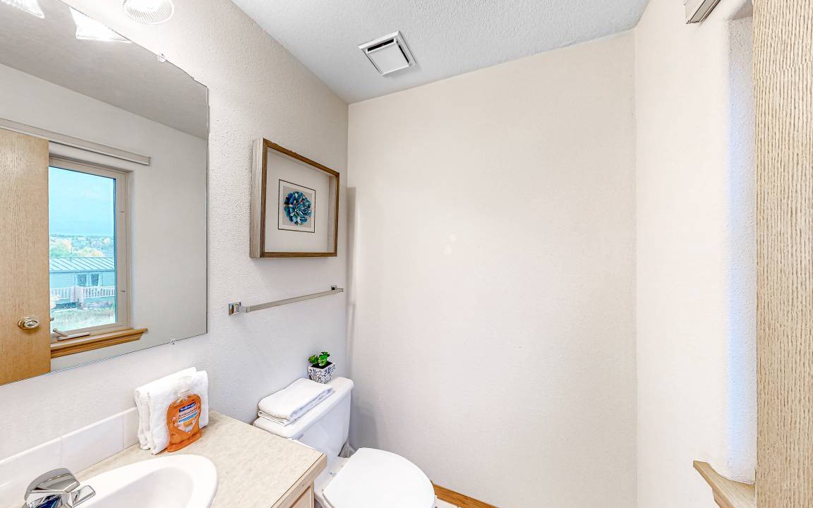 Photo of Bathroom in Fraser