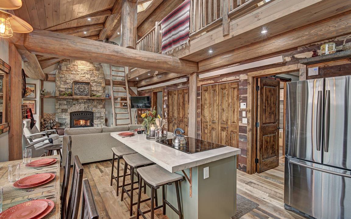 Photo of Kitchen in Coal Creek