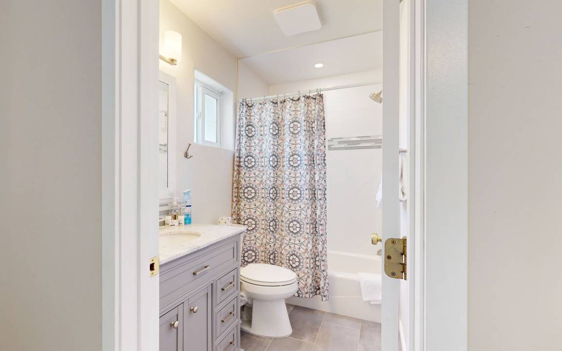 Photo of Bathroom in Edwards