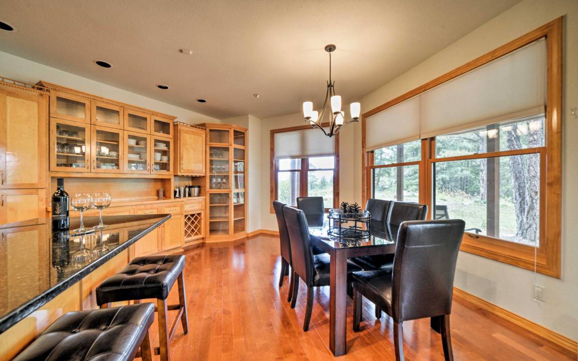 Photo of Livingroom in Twin Creek Village